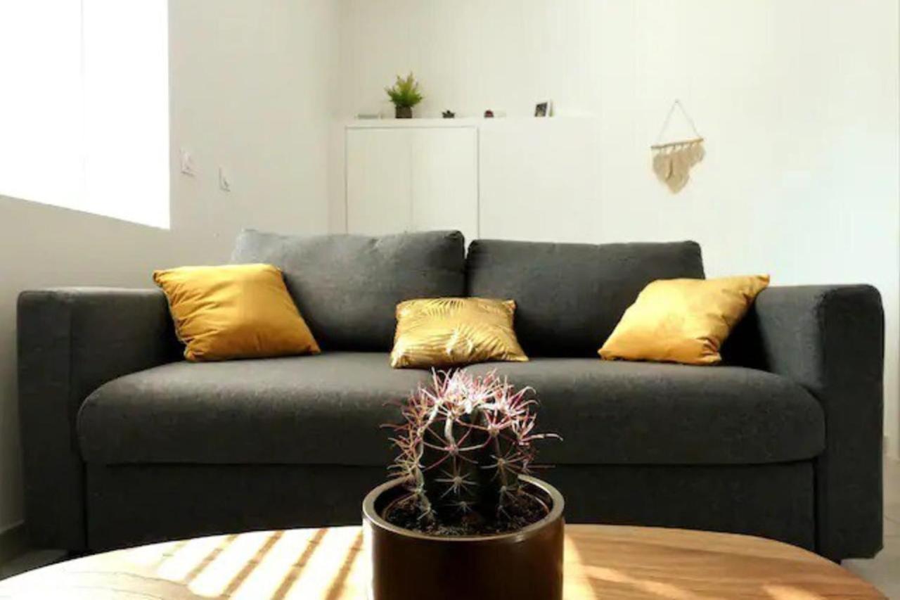 Le Cocoon - Studio Center Apartment